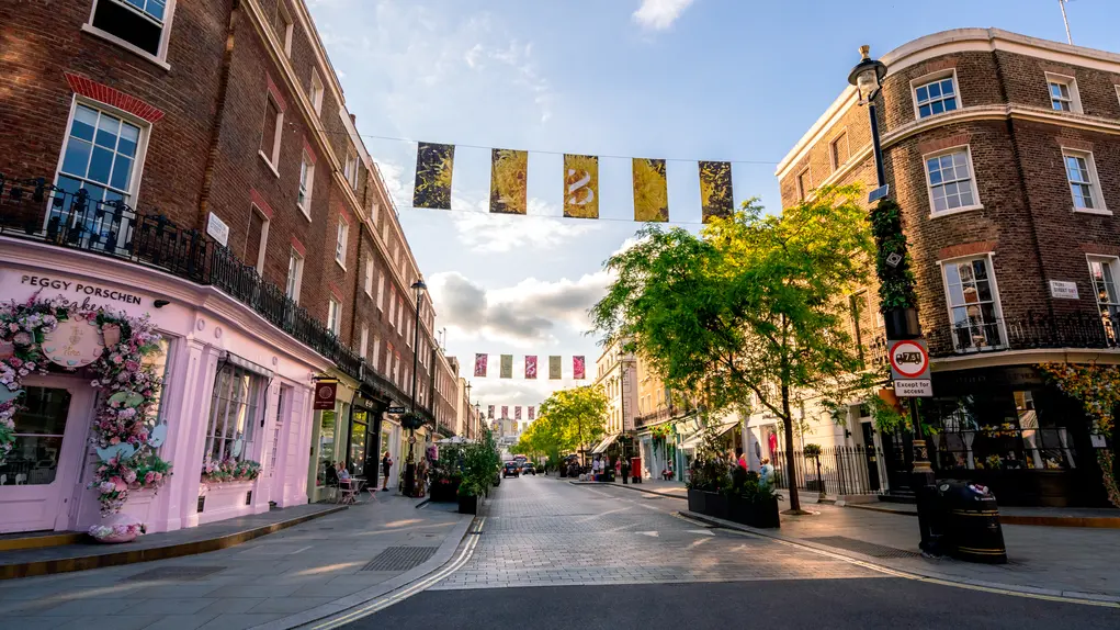 Elizabeth Street with floral flags 