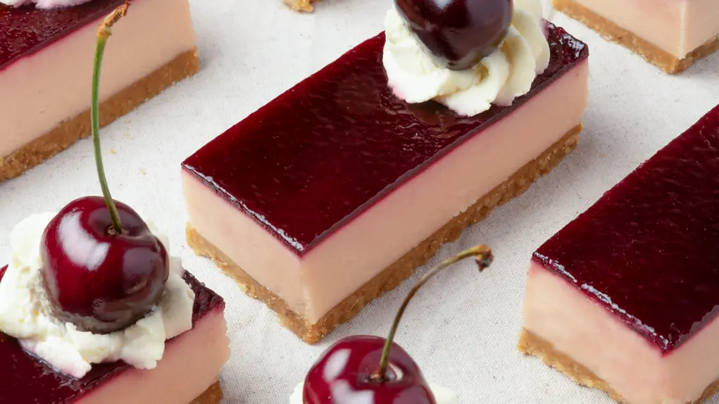 Cherry Cheesecake