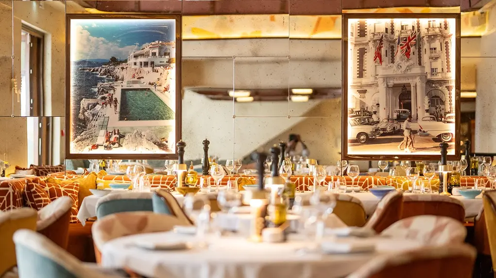 restaurant