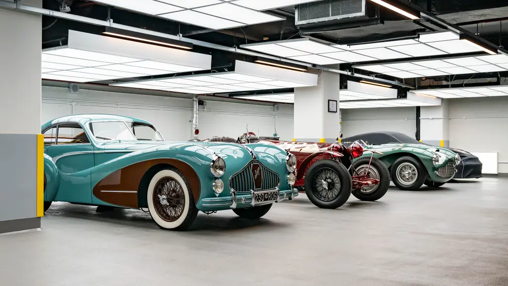 cars in garage