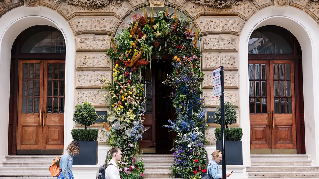 The Clermont hotel with a floral display for Belgravia in Bloom