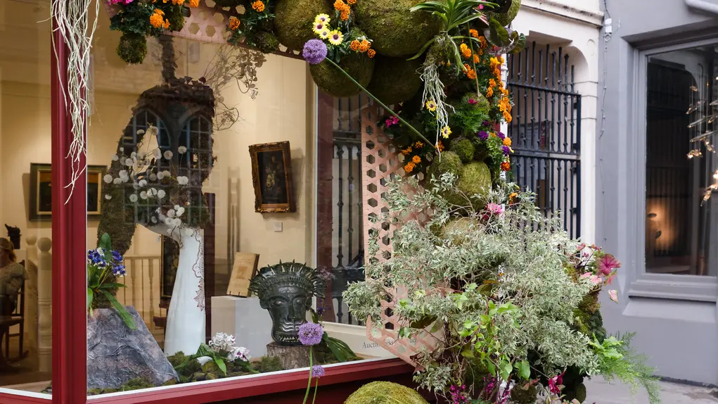 Roseberys display 