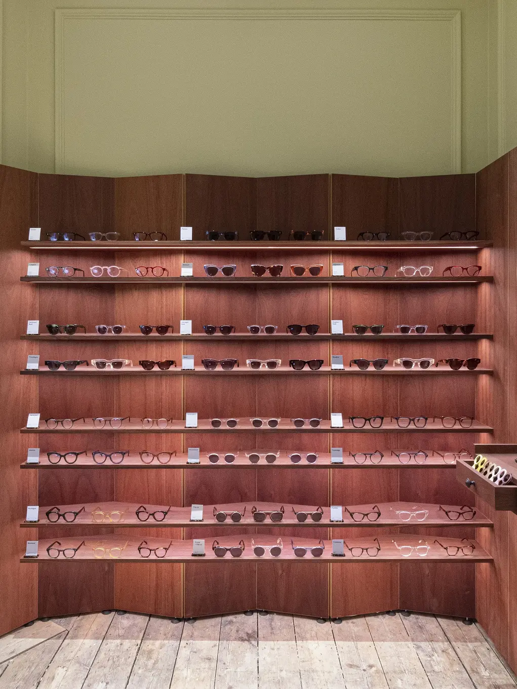 Spectacle maker London interior