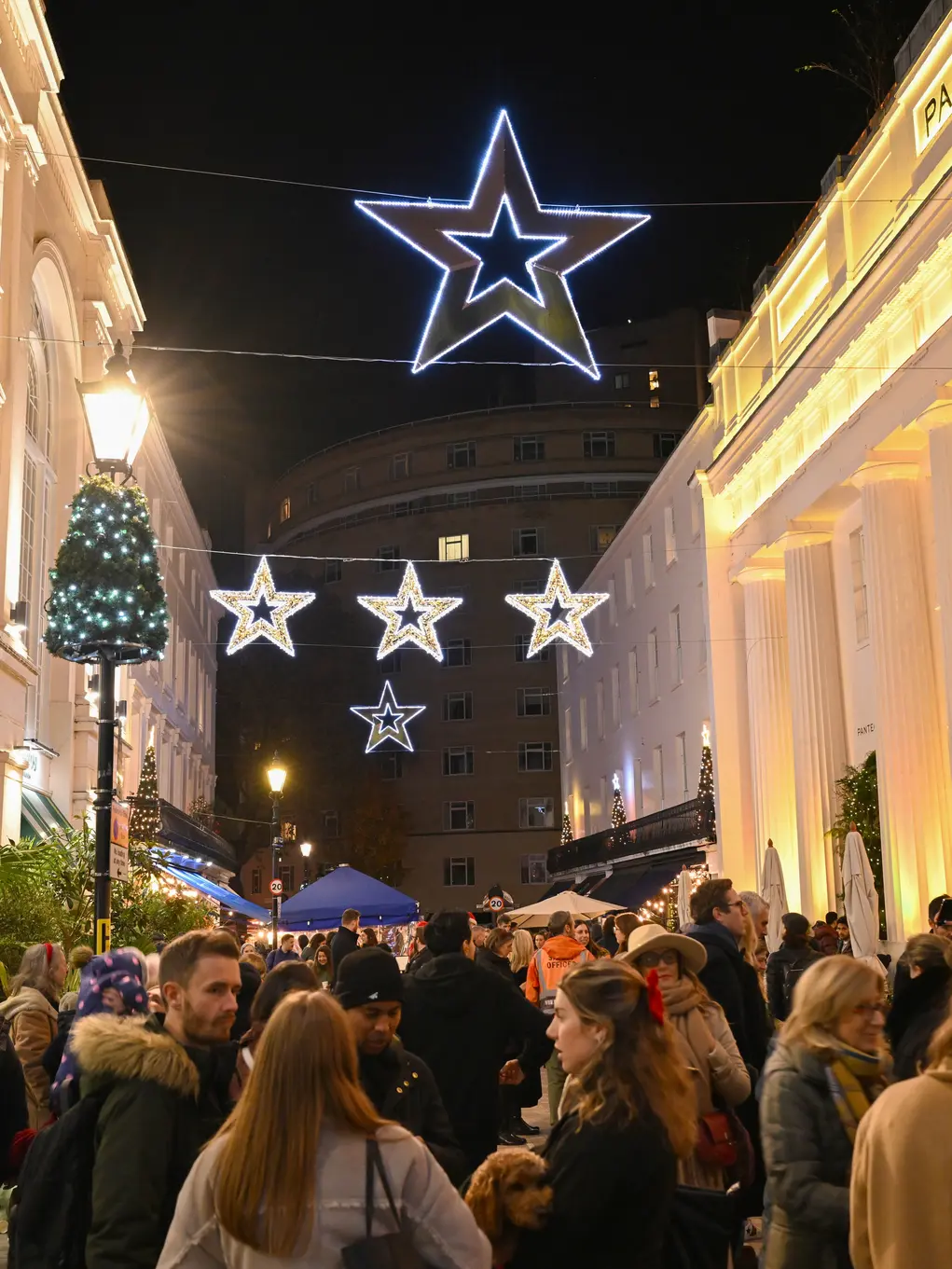 Christmas lights on Motcomb Street