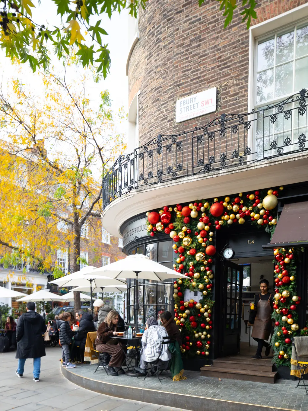 Outside of Tomtom Coffee House with their Christmas decorations