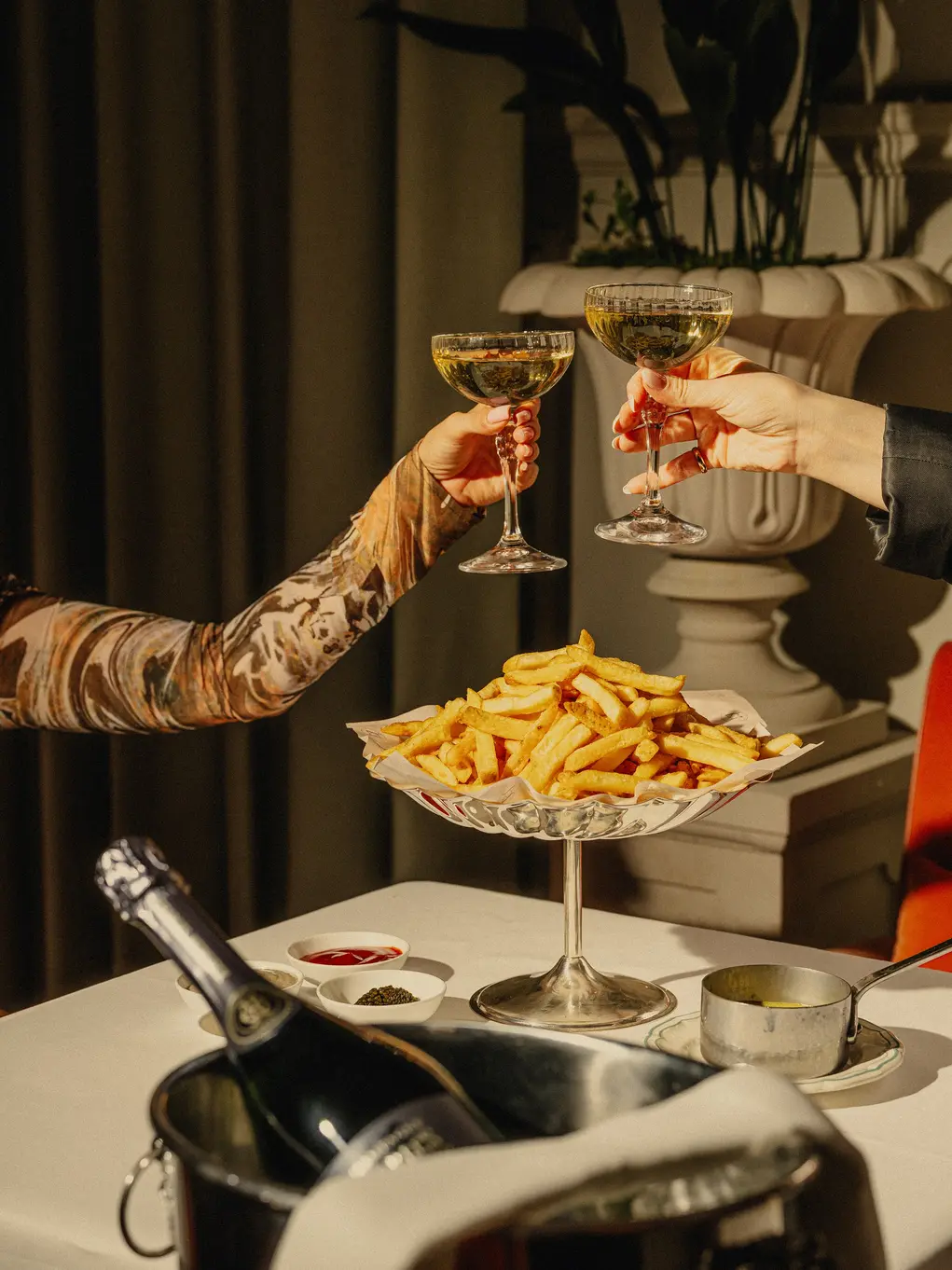 champagne and frites