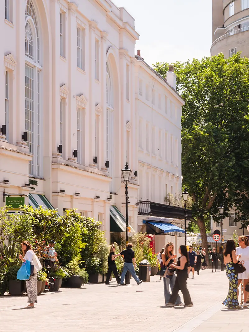 Motcomb Street