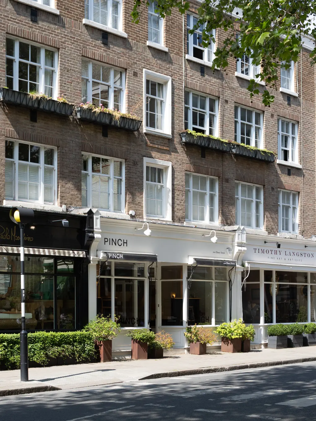 Exterior shopfronts 