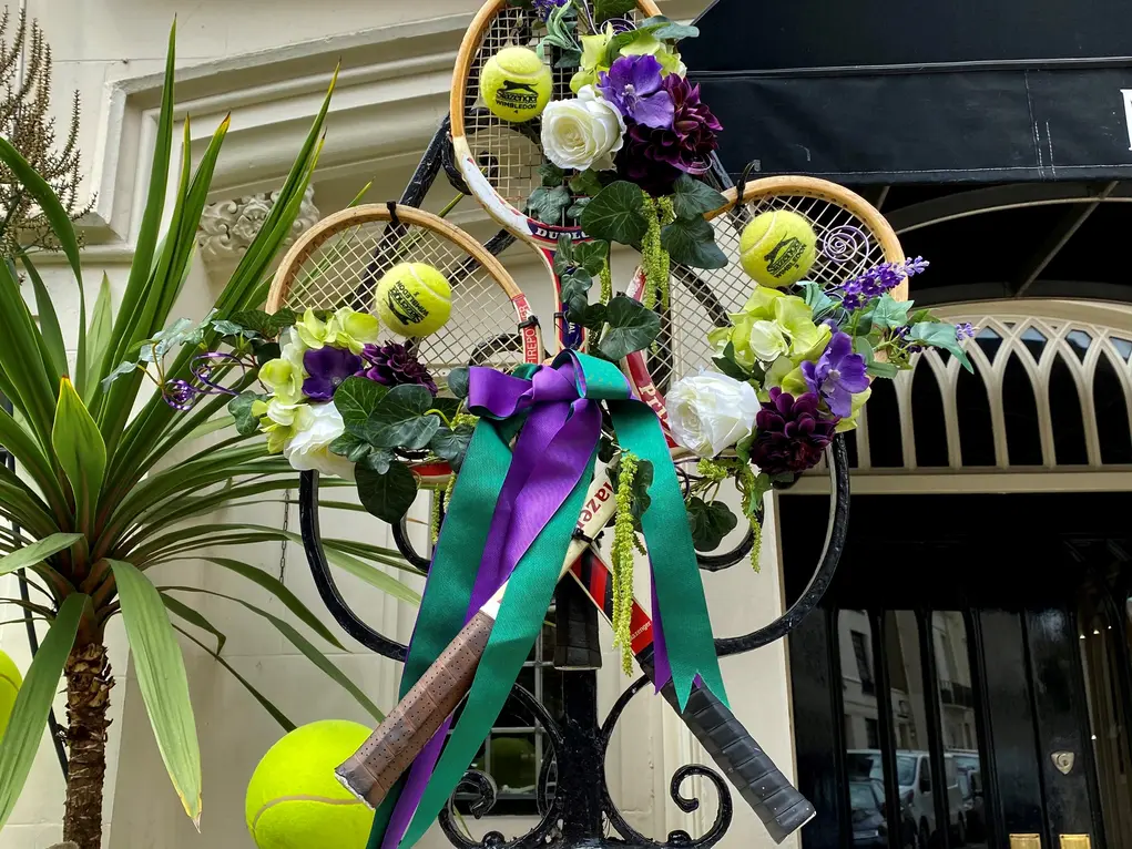 Mosimann's tennis display